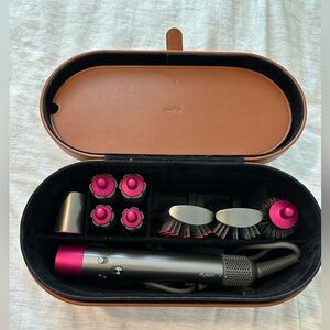 Dyson air wrap with attachments